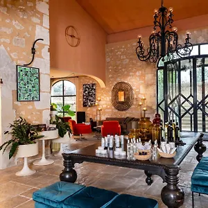 Augusta 4* Saint-Paul-Trois-Châteaux
